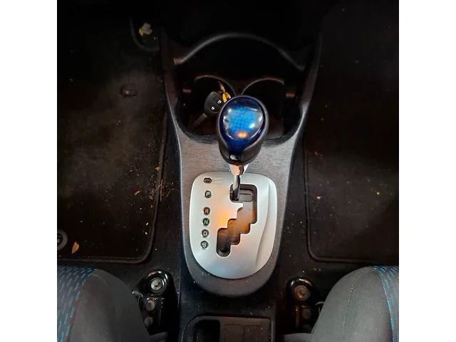 Personenauto, toyota, yaris, 1.5 full hybrid aspiration, 2012 - afbeelding 9 van  19