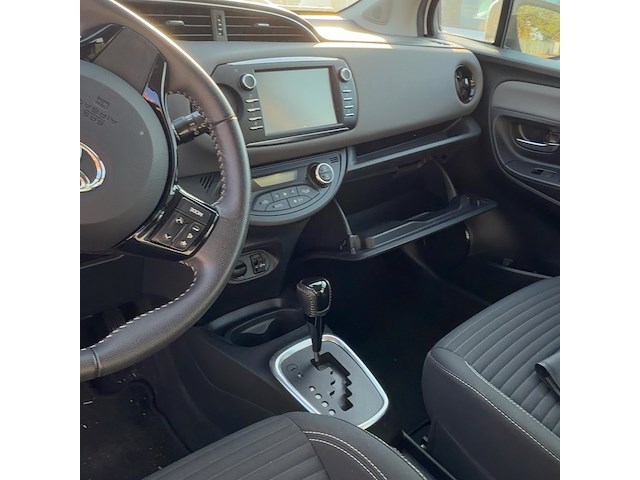 Personenauto, toyota, yaris, 1.5 hybrid active, 2018 - afbeelding 2 van  12