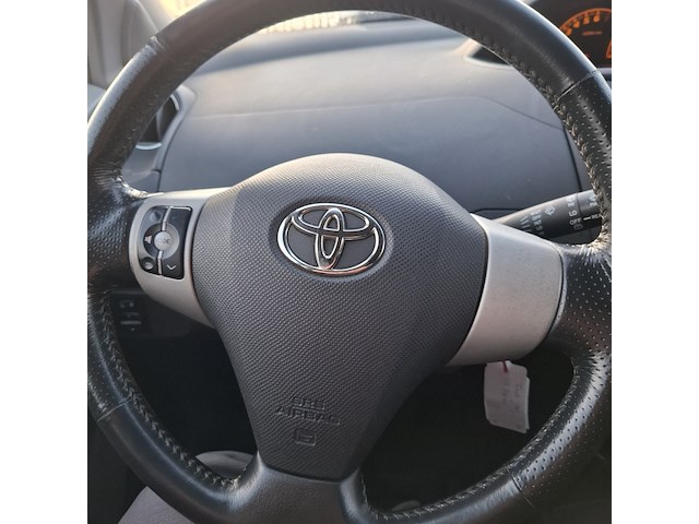 Personenauto, toyota, yaris, 1.8 vvti ts, 2007 - afbeelding 8 van  50