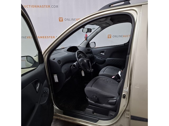 Personenauto, toyota, yaris verso, 1.3 vvt-i sol, 2005 - afbeelding 16 van  56