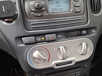 Personenauto, toyota, yaris verso, 1.3 vvt-i sol, 2005 - afbeelding 22 van  56