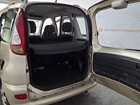 Personenauto, toyota, yaris verso, 1.3 vvt-i sol, 2005 - afbeelding 28 van  56