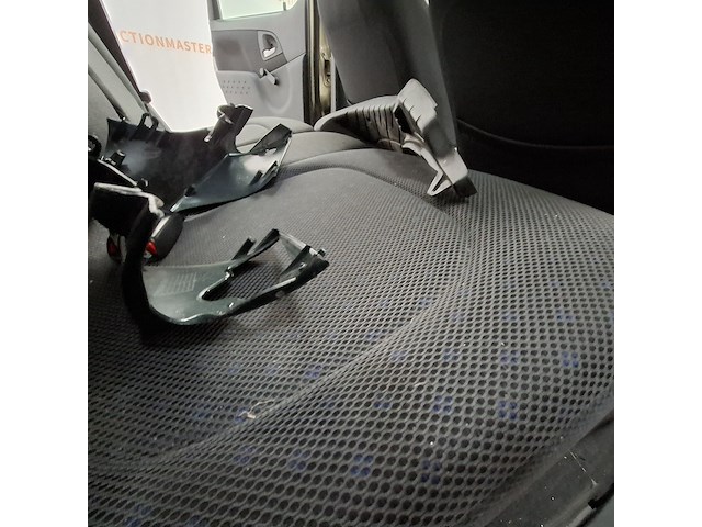 Personenauto, toyota, yaris verso, 1.3 vvt-i sol, 2005 - afbeelding 31 van  56