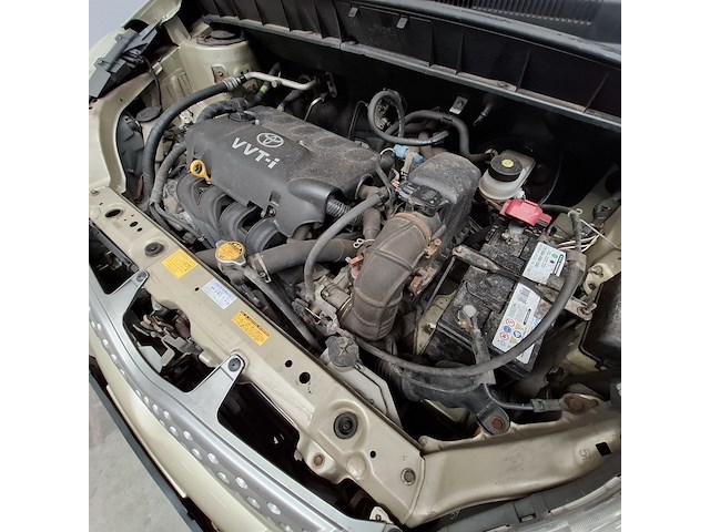 Personenauto, toyota, yaris verso, 1.3 vvt-i sol, 2005 - afbeelding 40 van  56