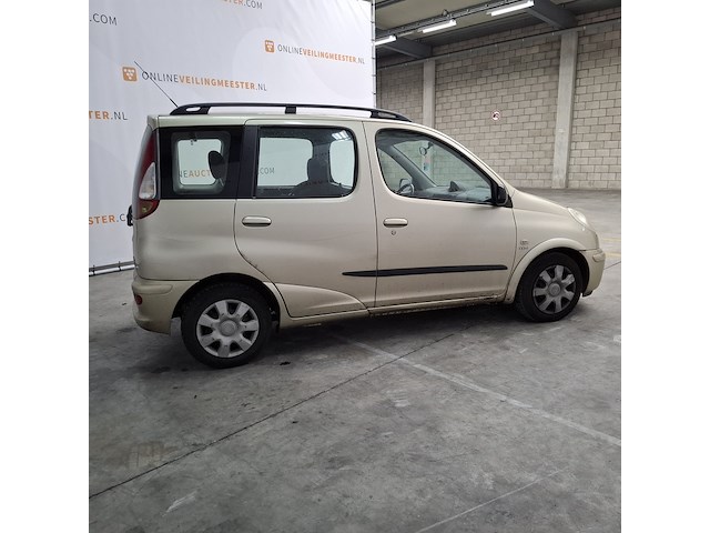 Personenauto, toyota, yaris verso, 1.3 vvt-i sol, 2005 - afbeelding 34 van  56