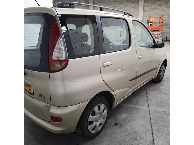 Personenauto, toyota, yaris verso, 1.3 vvt-i sol, 2005 - afbeelding 45 van  56