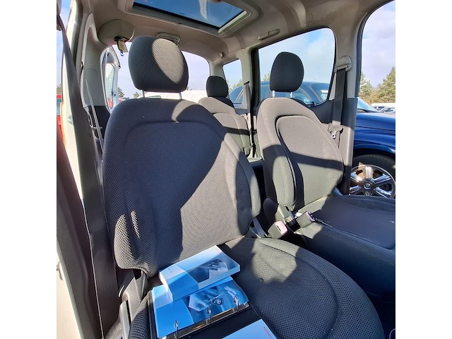 Personenauto toyota, yaris verso, 1.3 vvt-i terra, wit, 2004 - afbeelding 4 van  12