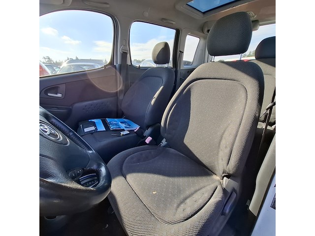 Personenauto toyota, yaris verso, 1.3 vvt-i terra, wit, 2004 - afbeelding 9 van  12