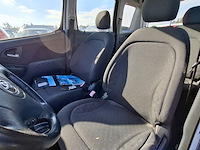 Personenauto toyota, yaris verso, 1.3 vvt-i terra, wit, 2004 - afbeelding 9 van  12