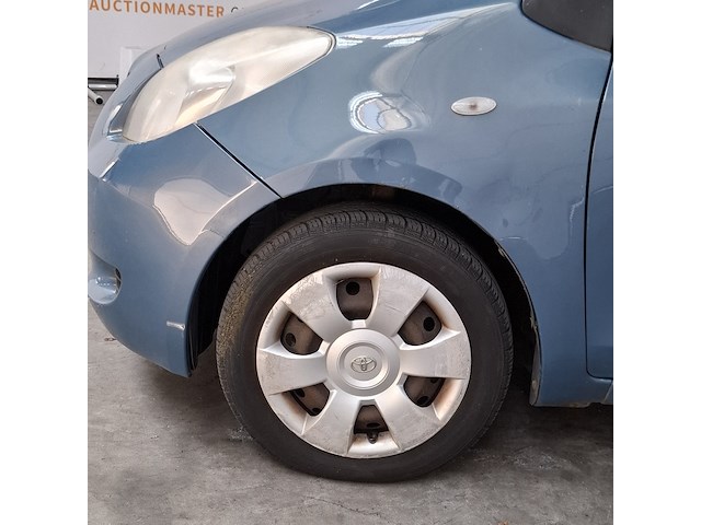 Personenauto, toyota, yaris - afbeelding 2 van  32