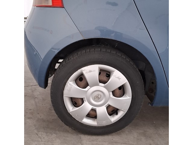 Personenauto, toyota, yaris - afbeelding 4 van  32