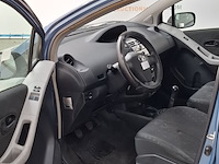 Personenauto, toyota, yaris - afbeelding 11 van  32