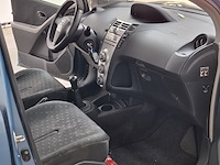 Personenauto, toyota, yaris - afbeelding 15 van  32