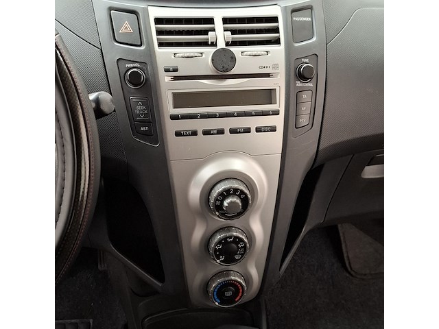 Personenauto, toyota, yaris - afbeelding 22 van  32