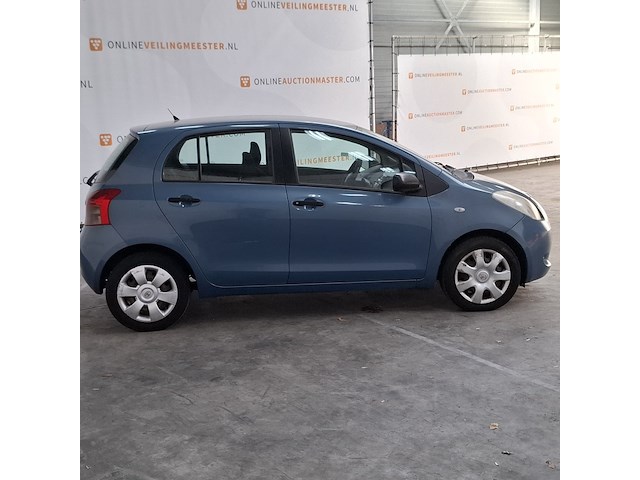 Personenauto, toyota, yaris - afbeelding 23 van  32