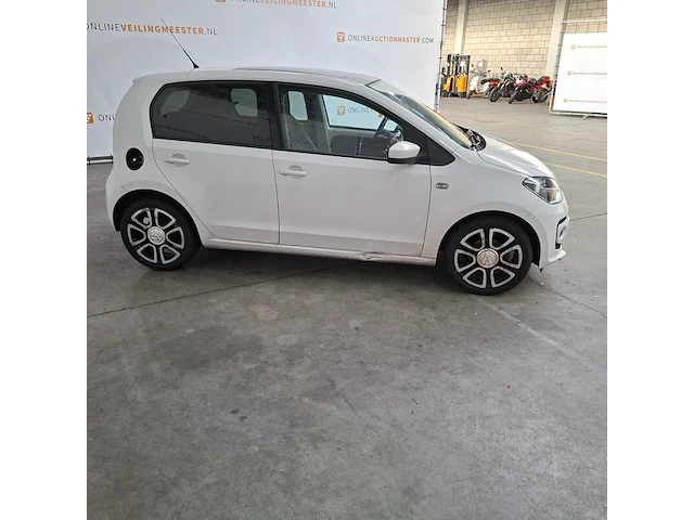 Personenauto, volkswagen, 1.0 high up! bluemotion, 2012 - afbeelding 44 van  48