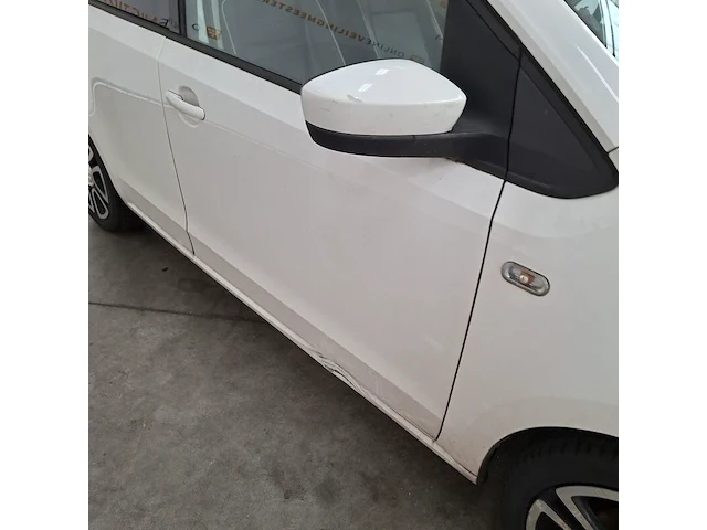 Personenauto, volkswagen, 1.0 high up! bluemotion, 2012 - afbeelding 48 van  48