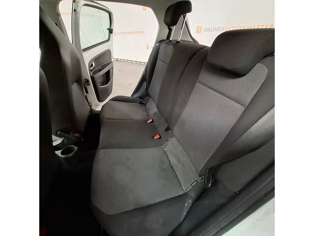 Personenauto, volkswagen, 1.0 move up! bluemotion, 2013 - afbeelding 43 van  76