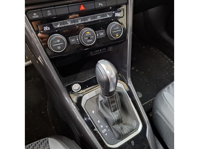 Personenauto, volkswagen, 1.5 tsi sport business r, 2021 - afbeelding 19 van  49