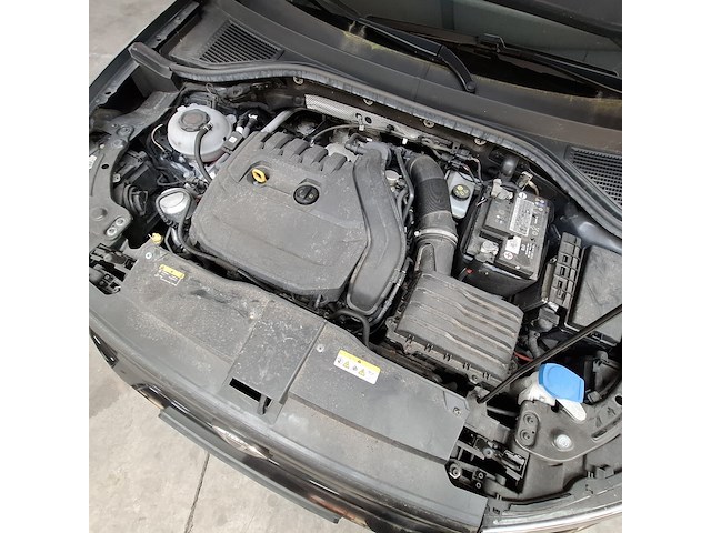 Personenauto, volkswagen, 1.5 tsi sport business r, 2021 - afbeelding 37 van  49