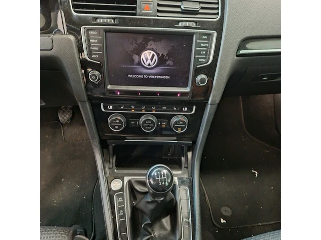 Personenauto, volkswagen, 2.0 tdi highline, 2014 - afbeelding 31 van  51