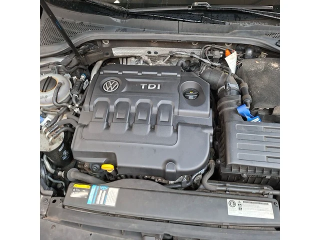 Personenauto, volkswagen, 2.0 tdi highline, 2014 - afbeelding 43 van  51