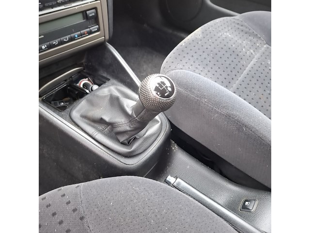 Personenauto, volkswagen, bora, 2.0 trendline, 1999 - afbeelding 3 van  14