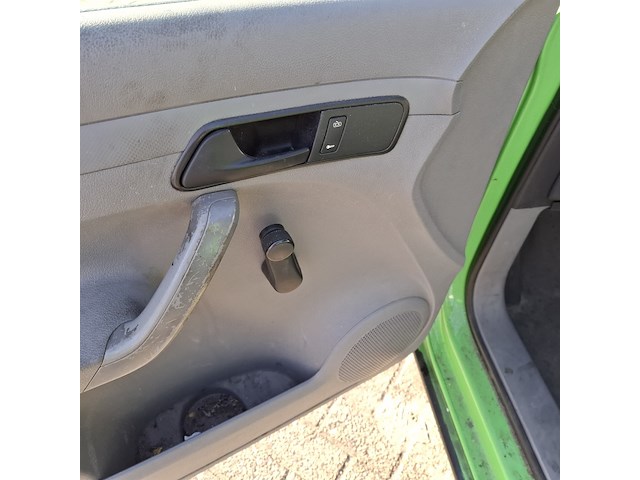 Personenauto, volkswagen, caddy 2.0 sdi, 2005 - afbeelding 18 van  37