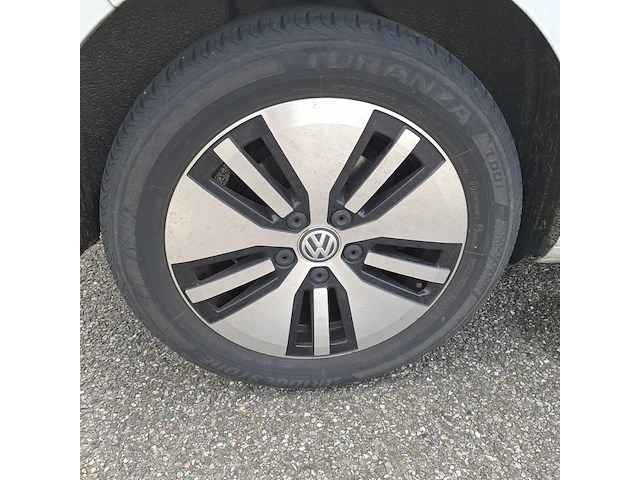 Personenauto, volkswagen, e-golf, 2017 - afbeelding 13 van  48