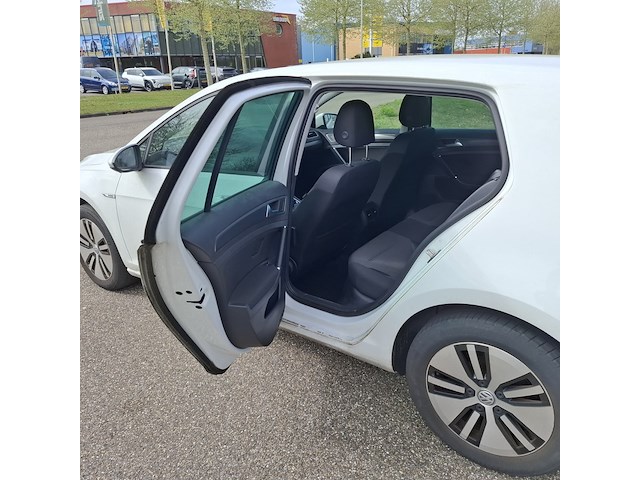 Personenauto, volkswagen, e-golf, 2017 - afbeelding 21 van  48
