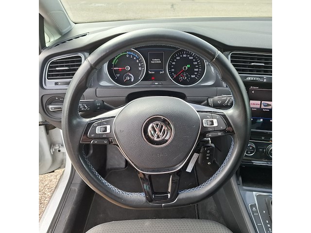Personenauto, volkswagen, e-golf, 2017 - afbeelding 30 van  48