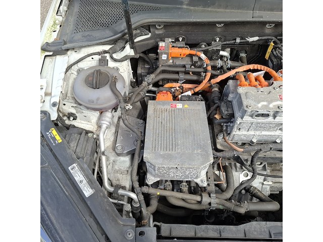 Personenauto, volkswagen, e-golf, 2017 - afbeelding 38 van  48