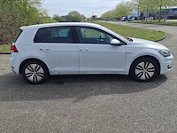 Personenauto, volkswagen, e-golf, 2017 - afbeelding 34 van  48