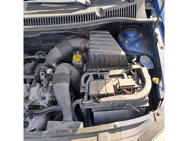Personenauto, volkswagen, fox, 1.2 trendline, 2011 - afbeelding 2 van  10