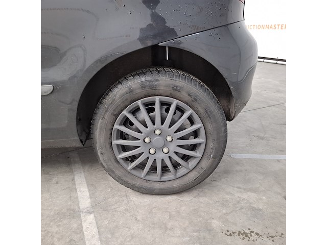 Personenauto, volkswagen, fox, 1.4 trendline, 2006 - afbeelding 3 van  47