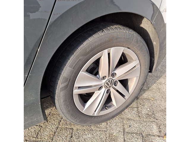 Personenauto, volkswagen, golf 1.0 tsi, 2020 - afbeelding 3 van  57