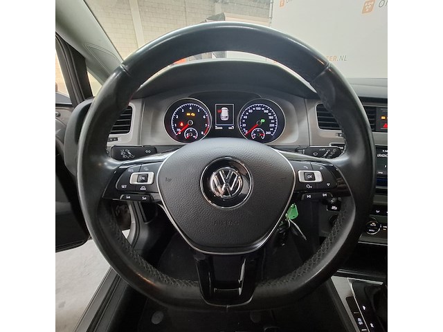 Personenauto, volkswagen, golf, 1.0 tsi connected series, 2016 - afbeelding 19 van  55