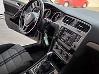 Personenauto, volkswagen, golf, 1.0 tsi connected series, 2016 - afbeelding 32 van  55