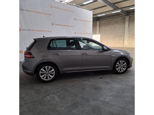 Personenauto, volkswagen, golf, 1.0 tsi connected series, 2016 - afbeelding 34 van  55