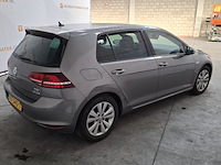 Personenauto, volkswagen, golf, 1.0 tsi connected series, 2016 - afbeelding 45 van  55