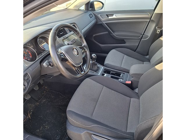 Personenauto, volkswagen, golf, 1.2 tsi easyline - afbeelding 33 van  46