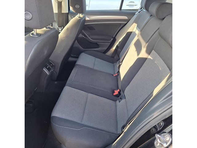 Personenauto, volkswagen, golf, 1.2 tsi easyline - afbeelding 35 van  46