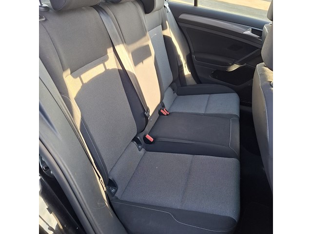 Personenauto, volkswagen, golf, 1.2 tsi easyline - afbeelding 36 van  46