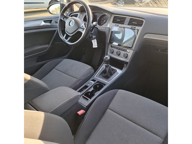 Personenauto, volkswagen, golf, 1.2 tsi easyline - afbeelding 37 van  46