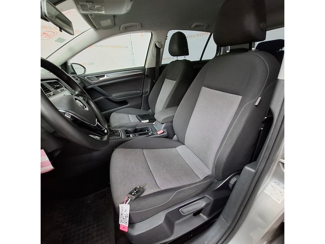 Personenauto, volkswagen, golf, 1.2 tsi highline, 2014 - afbeelding 32 van  67
