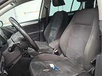 Personenauto, volkswagen, golf, 1.2 tsi highline bluemotion, 2012 - afbeelding 38 van  53