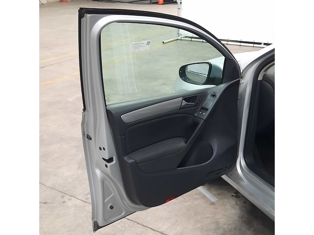 Personenauto, volkswagen, golf, 1.2 tsi tour ii, 2010 - afbeelding 17 van  33