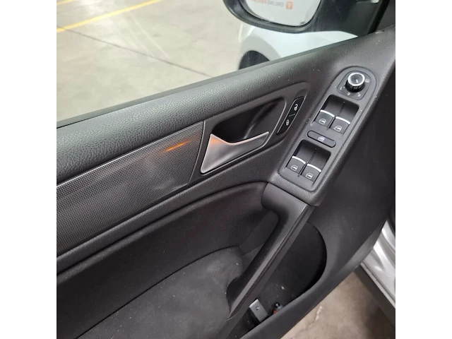 Personenauto, volkswagen, golf, 1.2 tsi trendline, 2011 - afbeelding 30 van  73
