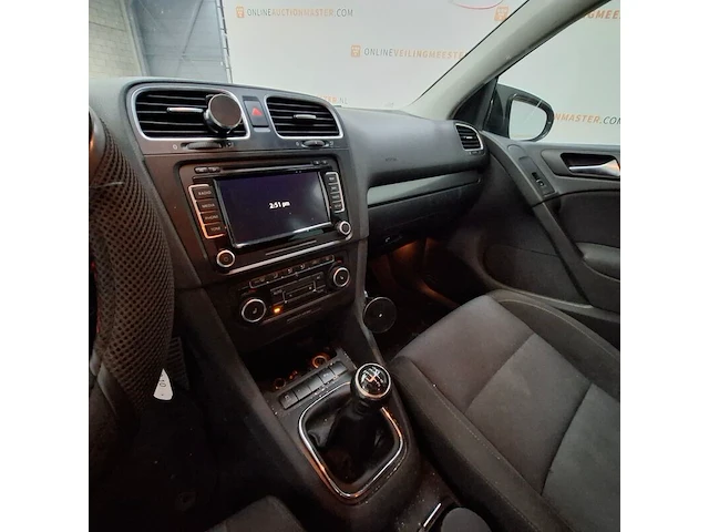 Personenauto, volkswagen, golf, 1.2 tsi trendline, 2011 - afbeelding 40 van  73