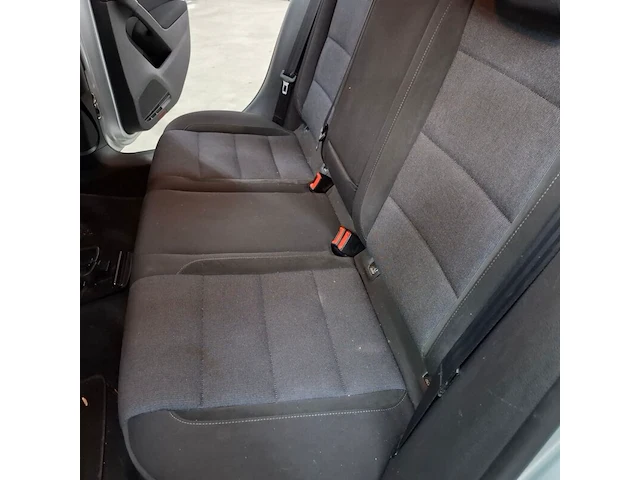 Personenauto, volkswagen, golf, 1.2 tsi trendline, 2011 - afbeelding 43 van  73